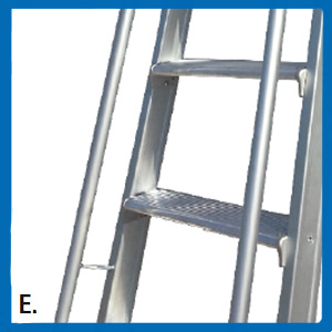 Scala in alluminio d'appoggio semplice F11 - immagine 7